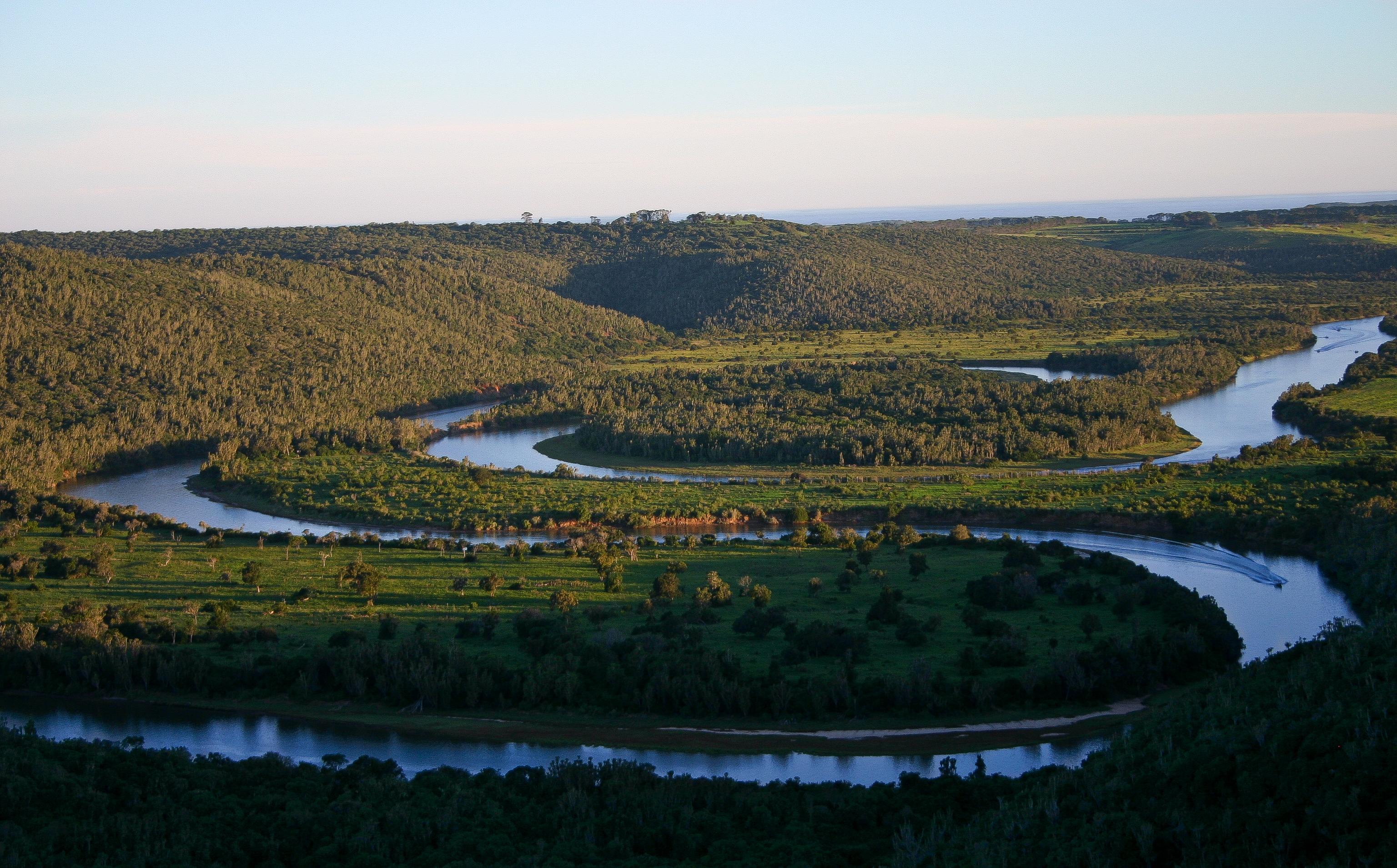 Sibuya Game Reserve And Lodge Кентън он Сий Екстериор снимка
