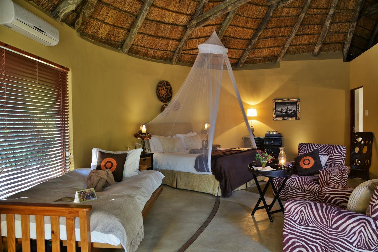 Sibuya Game Reserve And Lodge Кентън он Сий Екстериор снимка