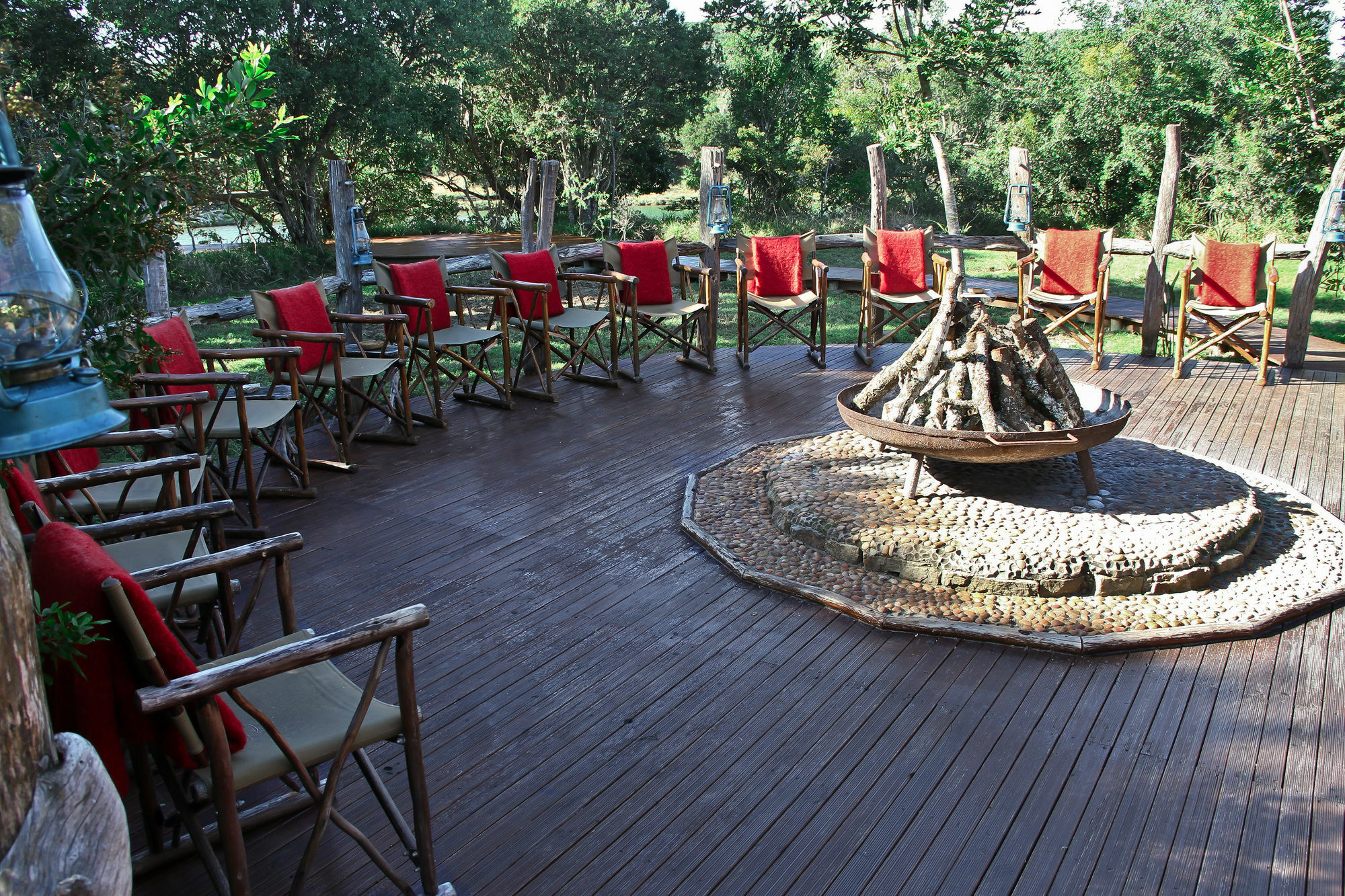 Sibuya Game Reserve And Lodge Кентън он Сий Екстериор снимка